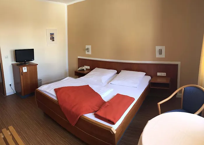 Kurpfalz בית הארחה