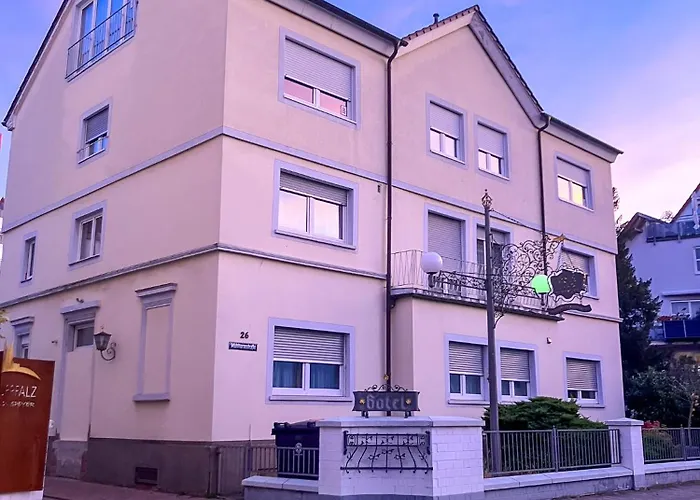 בית הארחה Kurpfalz שפייר